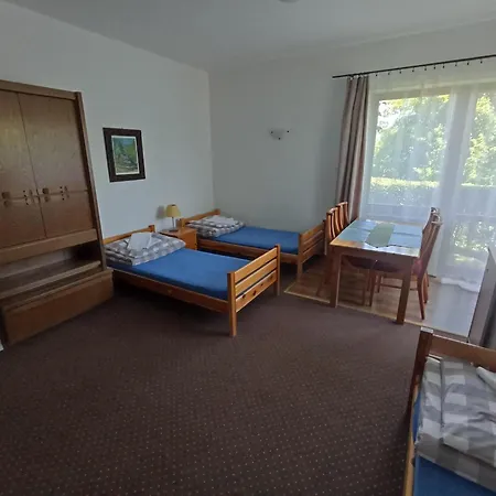 Dom Turysty Na Skarpie