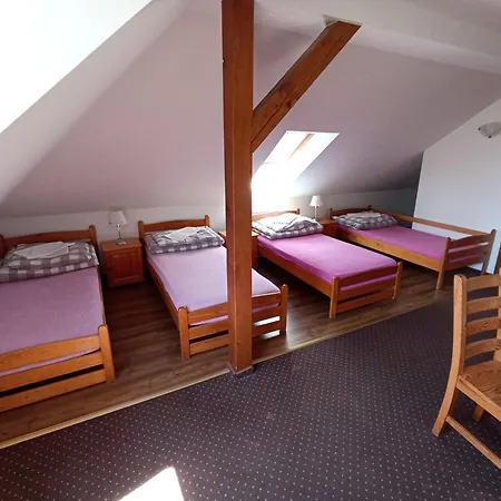 Dom Turysty Na Skarpie