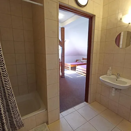 Δωμάτια σε οικογενειακή κατοικία Dom Turysty Na Skarpie *