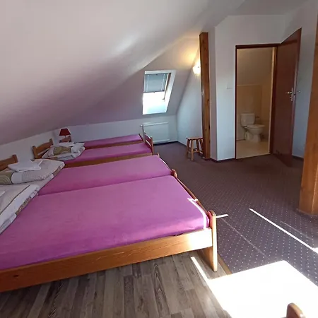 Δωμάτια σε οικογενειακή κατοικία Dom Turysty Na Skarpie