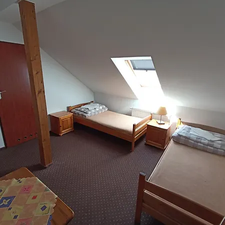 Dom Turysty Na Skarpie