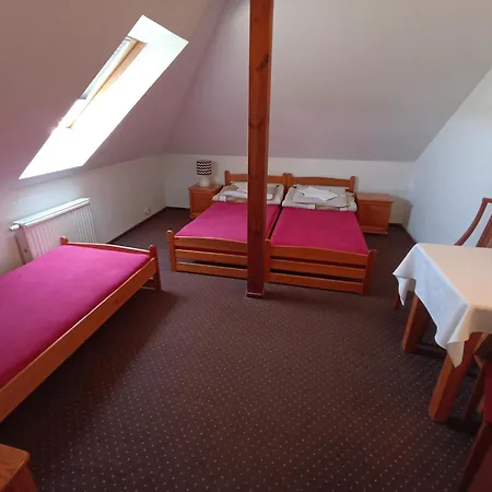 Dom Turysty Na Skarpie בית אירוח