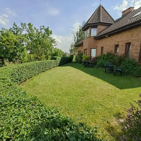 Dom Turysty Na Skarpie *