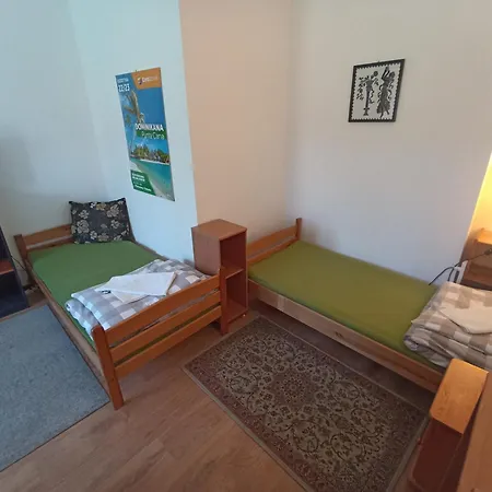 Dom Turysty Na Skarpie