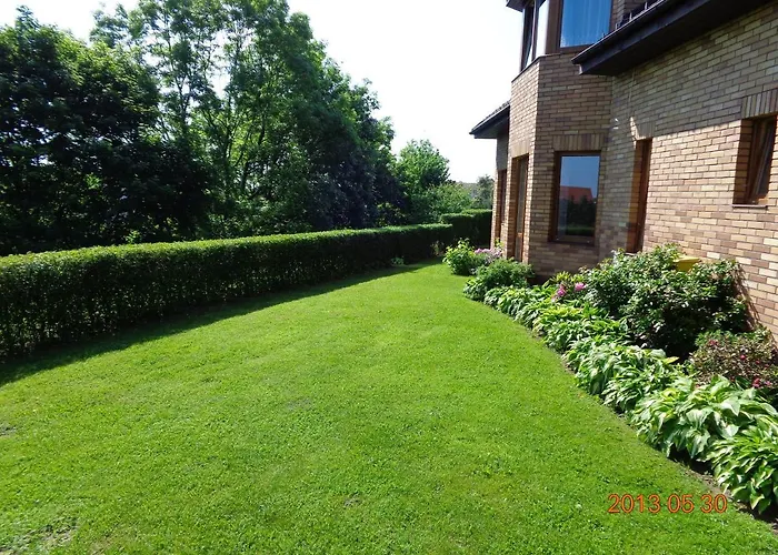 Dom Turysty Na Skarpie *