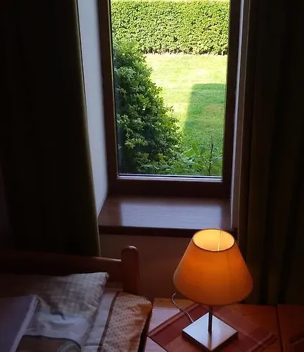 Dom Turysty Na Skarpie