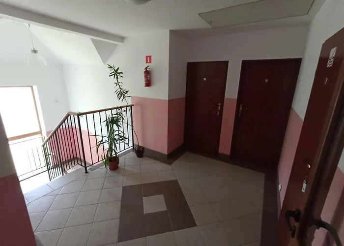 Dom Turysty Na Skarpie *