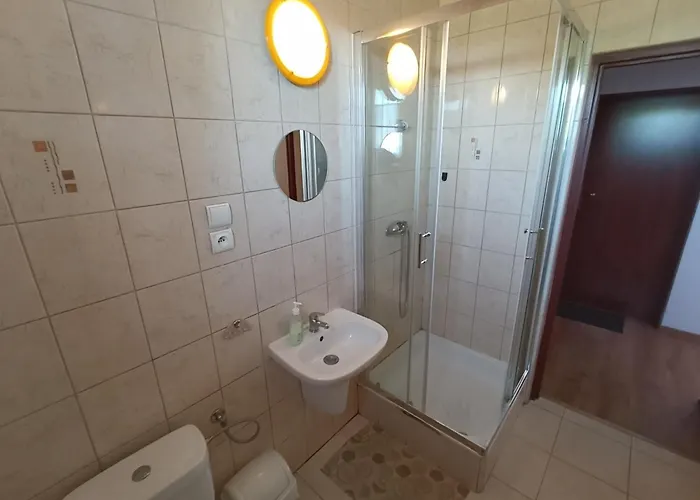 Dom Turysty Na Skarpie Pansiyon *