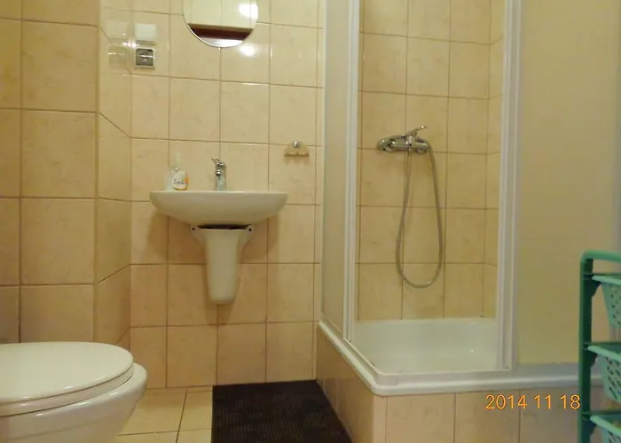 Dom Turysty Na Skarpie *